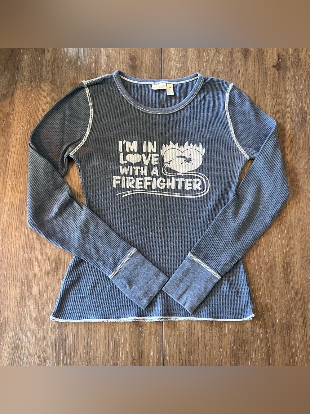 Rare Vintage American Eagle Outfitters  Waffle Thermal Firefighter Love